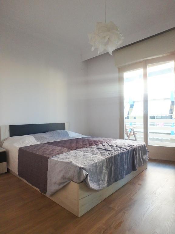 Holiday Apartment Sombrero Néa Péramos Kültér fotó