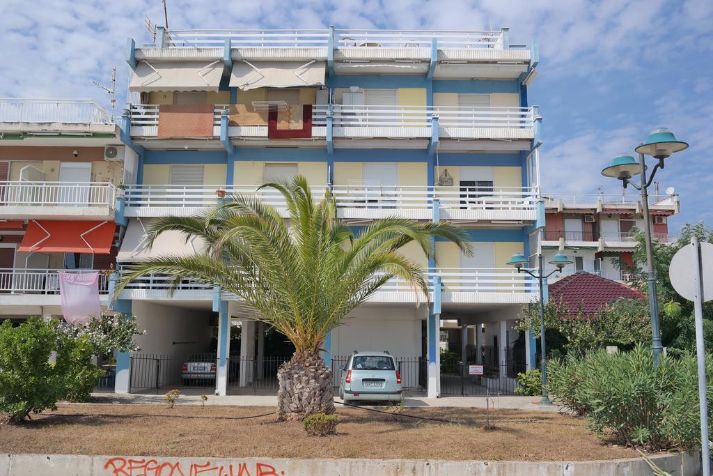 Holiday Apartment Sombrero Néa Péramos Kültér fotó